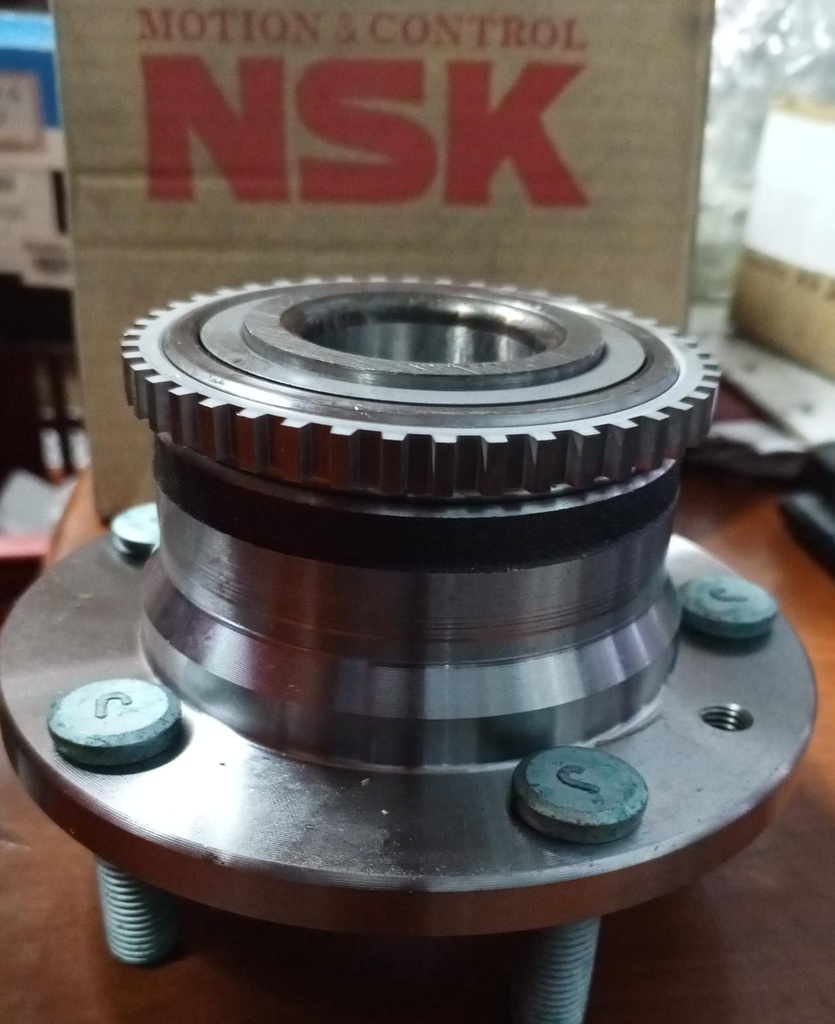 RODILLO BOCIN  PHU590100(PFI) G14V2615X 36BWK02(NSK) RD MAZDA 6 2003-2007, MPV,  RT FORD FUSION 2006-2012 CON ABS