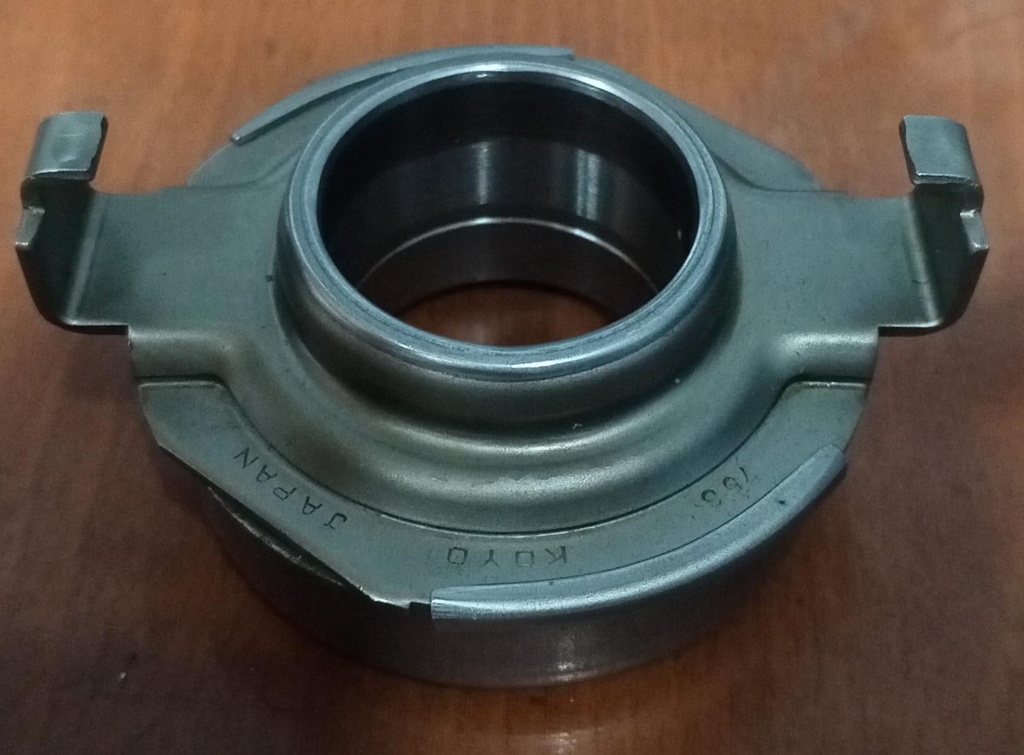 RODILLO CLUTCH 33-65-34 GUN9111 CB10300(ICHIBAN) FCR50-17-8/2E(NTN) RCT331SA1(KOYO) E301-16-510A(OM) MAZDA 323 1980-1995     