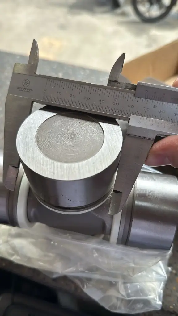 CRUCETA CARDAN DADO 68-152-165.5D PP89 ST68165 XU992 UJ462 MERCEDES ACTROS JAC 4250 4252 GALLOP MERCEDES ACTROSS 9424100031 (OM)