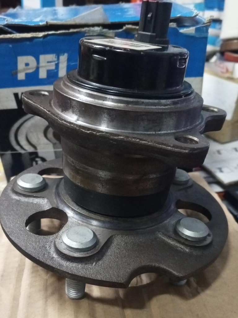 RODILLO BOCIN  152x152x109.8  CUBO DE RUEDA – VKBA 6823RUEDA TRASERA 4WD con ABS PHU2212(PFI) RT RAV4 2001-2005