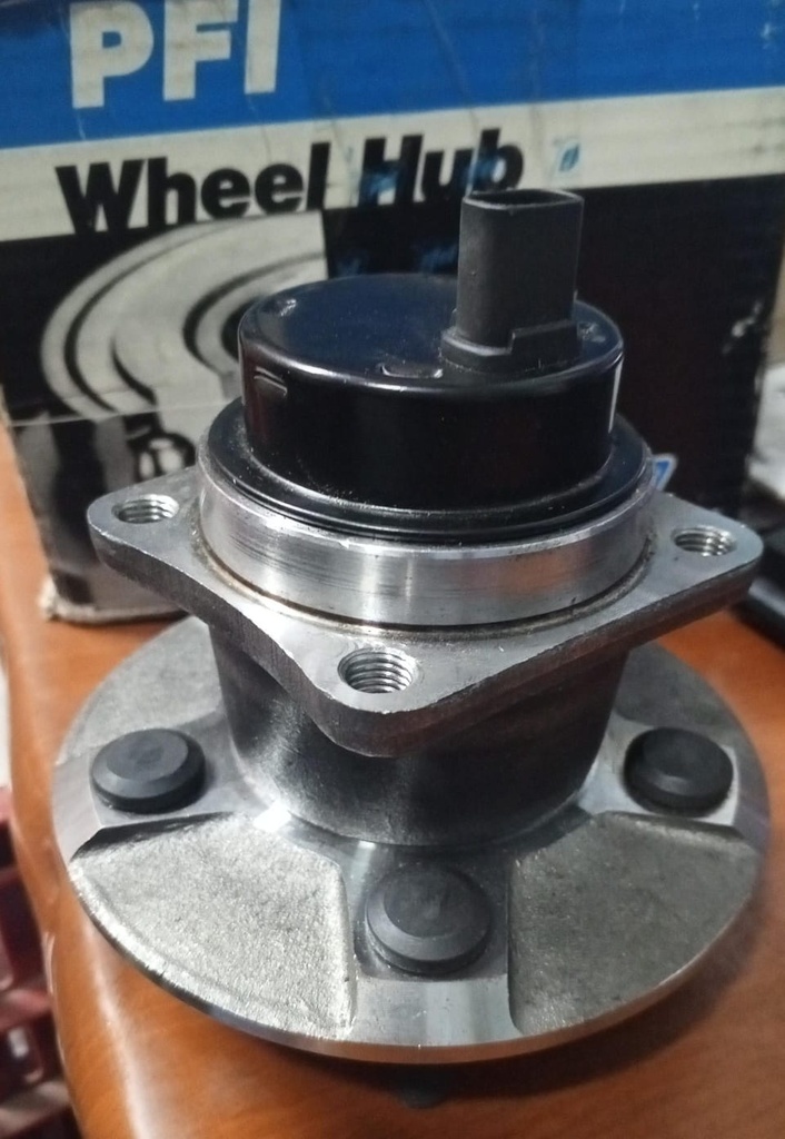 RODILLO BOCIN ---135-106  VKBA 6851 RUEDATRASERA CON ABS  TOYOTA 42450-01010 PONTIAC 88970098 PHU2217(PFI)