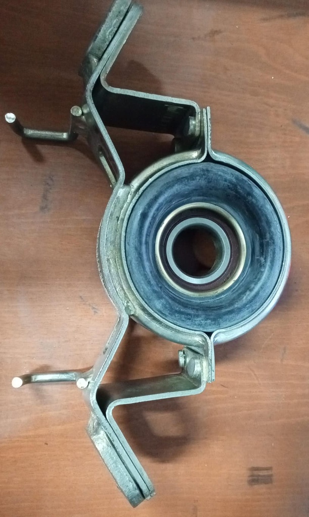 SOPORTE CARDAN TOYOTA HILUX R22 4X4
REDUCE LA VIBRACIÓN EN CARRETERA
DISMINUYE RUIDO
CONTROLA LA VIBRACIÓN
PROPORCIONA AMORTIGUAMIENTO ENTRE DOS PARTES METÁLICAS