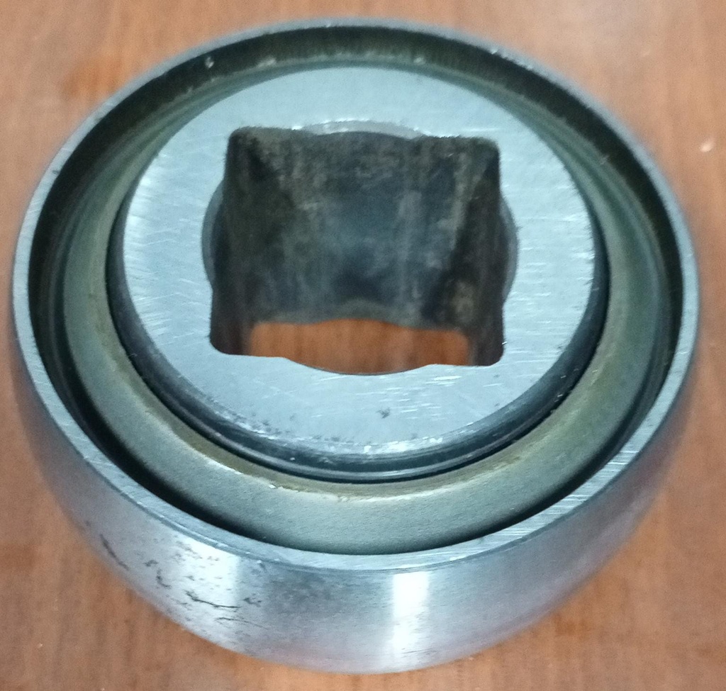 CHUMACERA HUEVO  B01E7DYSYY(NTN) RODAMIENTO DE DISCO DE SERVICIO PESADO: ORIFICIO CUADRADO, DIÁMETRO EXTERIOR ESFÉRICO, TIPO 2