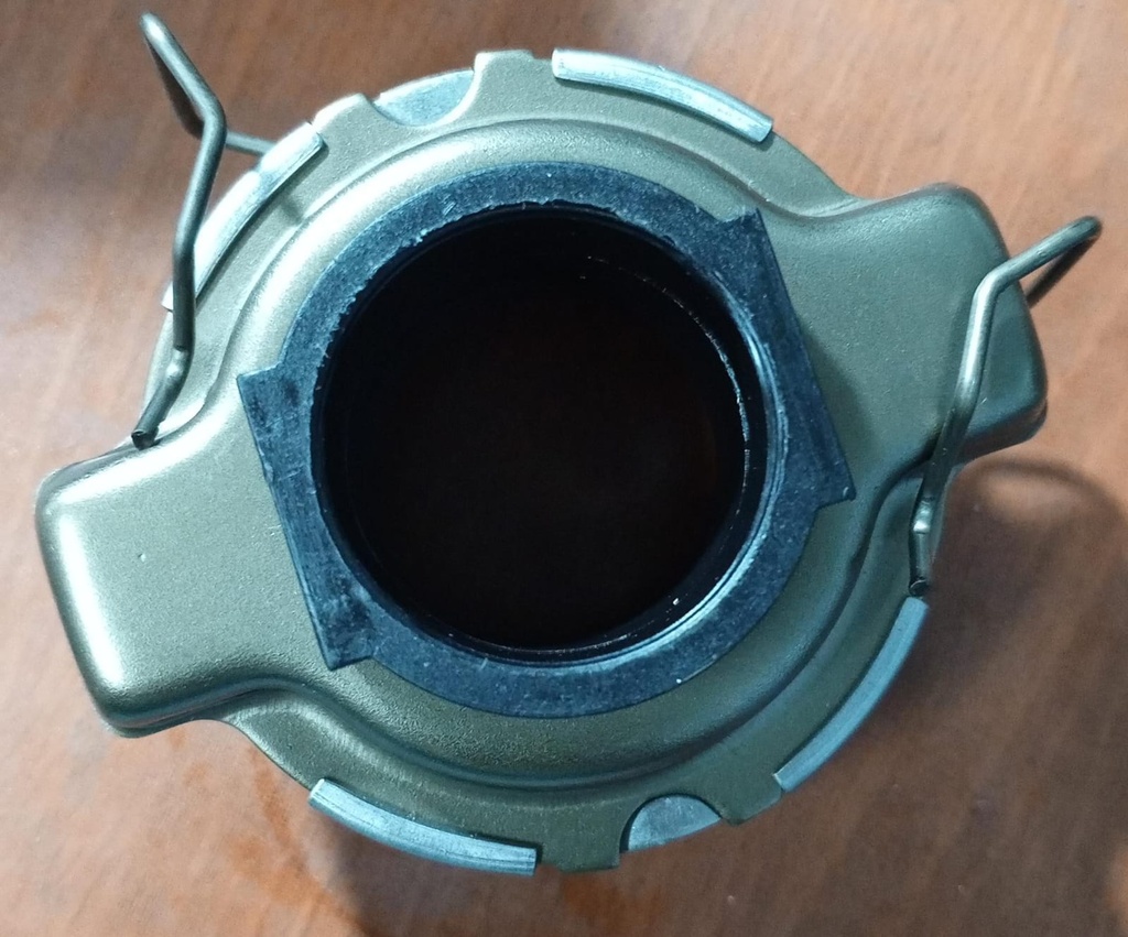 RODILLO CLUTCH 32-67-50                       
8-97209-197-0(OM) 48TKB3204(NSK) VKC3752(SKF) ISUZU DMAX 2500 2002-2012, NKR 4JA1
