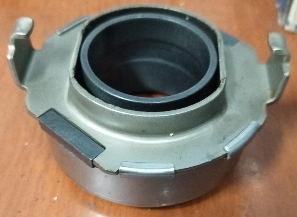 RODILLO CLUTCH 33-65-34 GUN9111 CB10300(ICHIBAN) FCR50-17-8/2E(NTN) RCT331SA1(KOYO) E301-16-510A(OM) MAZDA 323 1980-1995     