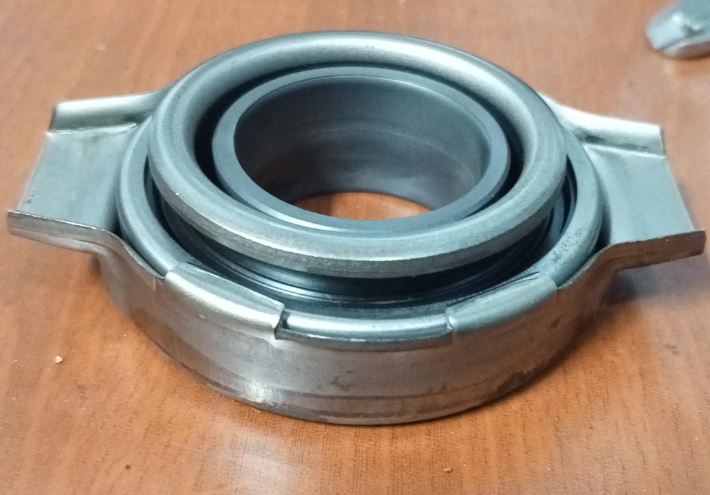 RODILLO CLUTCH 33-68-23 48TKB3302A(NSK) RCTS33SA3(KOYO) 48TKB3301A(NSK) FCR48-23-6/2E(NTN) VKC3555(SKF) PRB32(VALEO) 30502-52A00(OM) NISSAN ALMERA 1996-2006, NISSAN PRIMERA 1990-2008, NISSAN SUNNY 1986-1995, NISSAN SENTRA B13, B14  XC1039(UNIFAR)