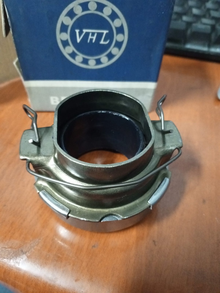 RODILLO CLUTCH 36-67.5-44 CB10244(ICHIBAN) PRB42(VALEO) RCT356SA9(KOYO) 50TKB3504BR(NSK) 31230-35090(OM)   HILUX4 2.0 2000-2015, TOYOTA PRADO 3 PUERTAS, TOYOTA 4 RUNER 1995-2002  