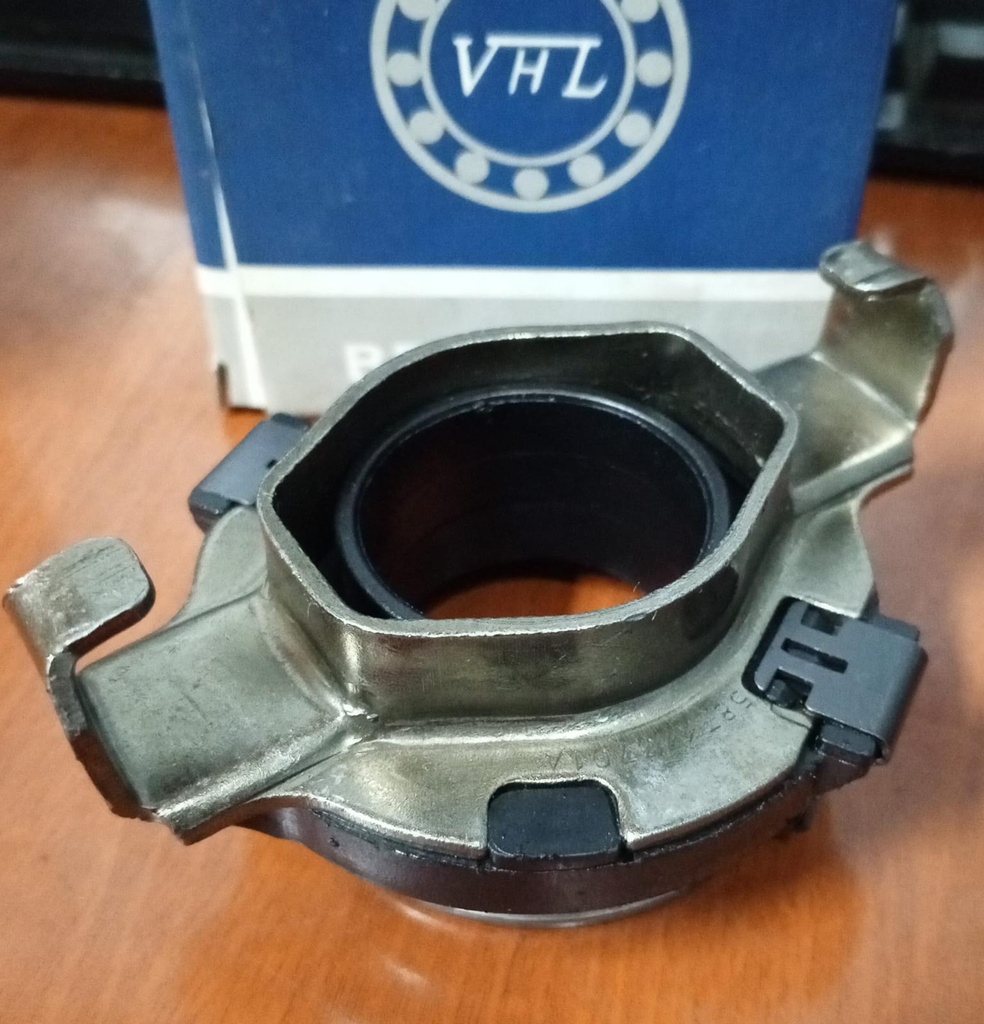 RODILLO CLUTCH 37-68-43 VKC3728(SKF) 500110960(LUK) F 234623 01(INA) PRB99(VALEO)  41421-49600(OM) 58TKZ3701A(NSK) CB10799(ICHIBAN) HYUNDAI STAREX 1997-2007, HYUNDAI TERRACAN 2001-2008, HYUNDAI PORTER 2004-2012, KIA SORENTO 2002-2006, KIA K2500 2001-2010 