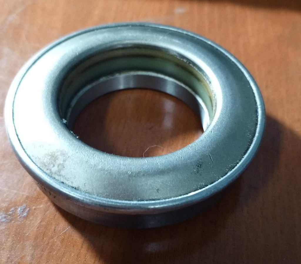 RODILLO CLUTCH 40-66-14 RCT4067L1(KOYO) VKC3521(SKF) 3502(SKF) TOYOTA COROLLA 1.6 , TOYOTA CROWN 2.2 1980-1985, TOYOTA LAND CRUSER 1985-1990 OVALADO