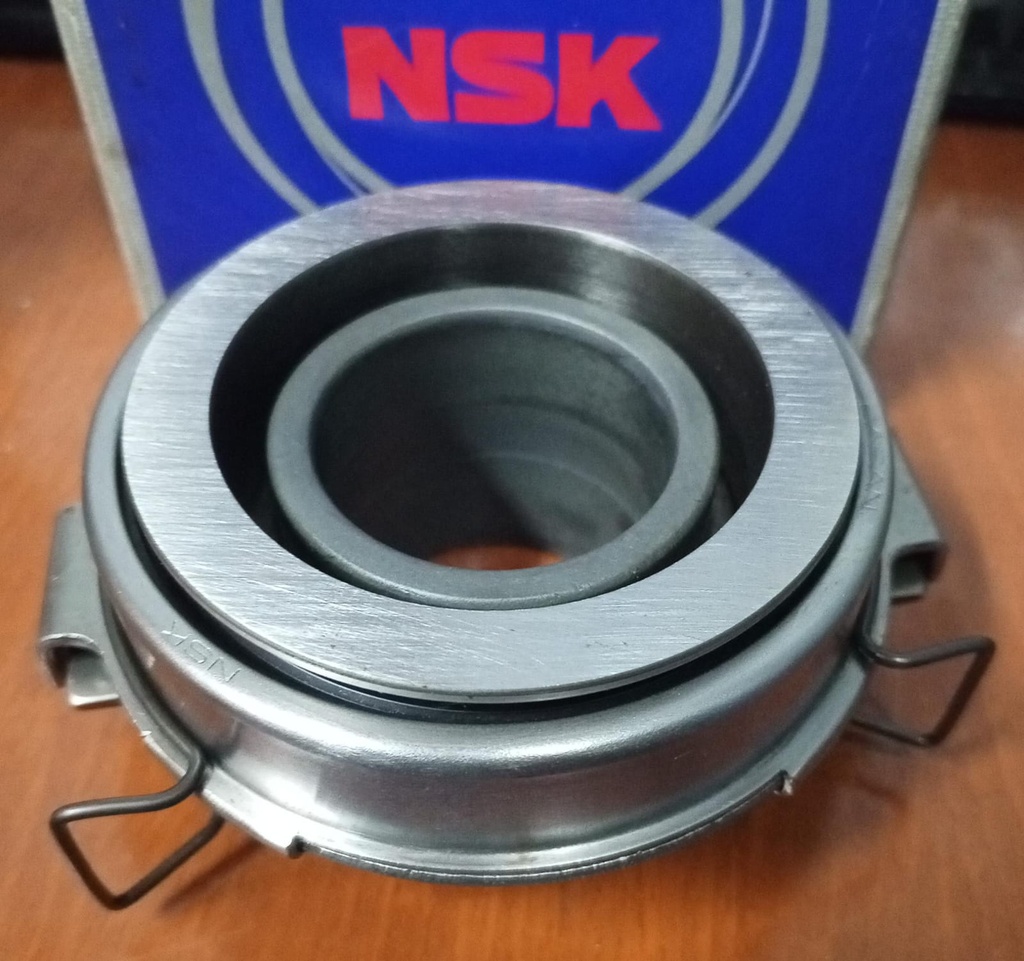 RODILLO CLUTCH 40-88-32/51  8970896520(OM) 8-97089-652-0(ISUZO) 78TKL4001(NSK) TKS7840K(MRK)   MOD VIEJO CHEVROLET  NPR 2005  