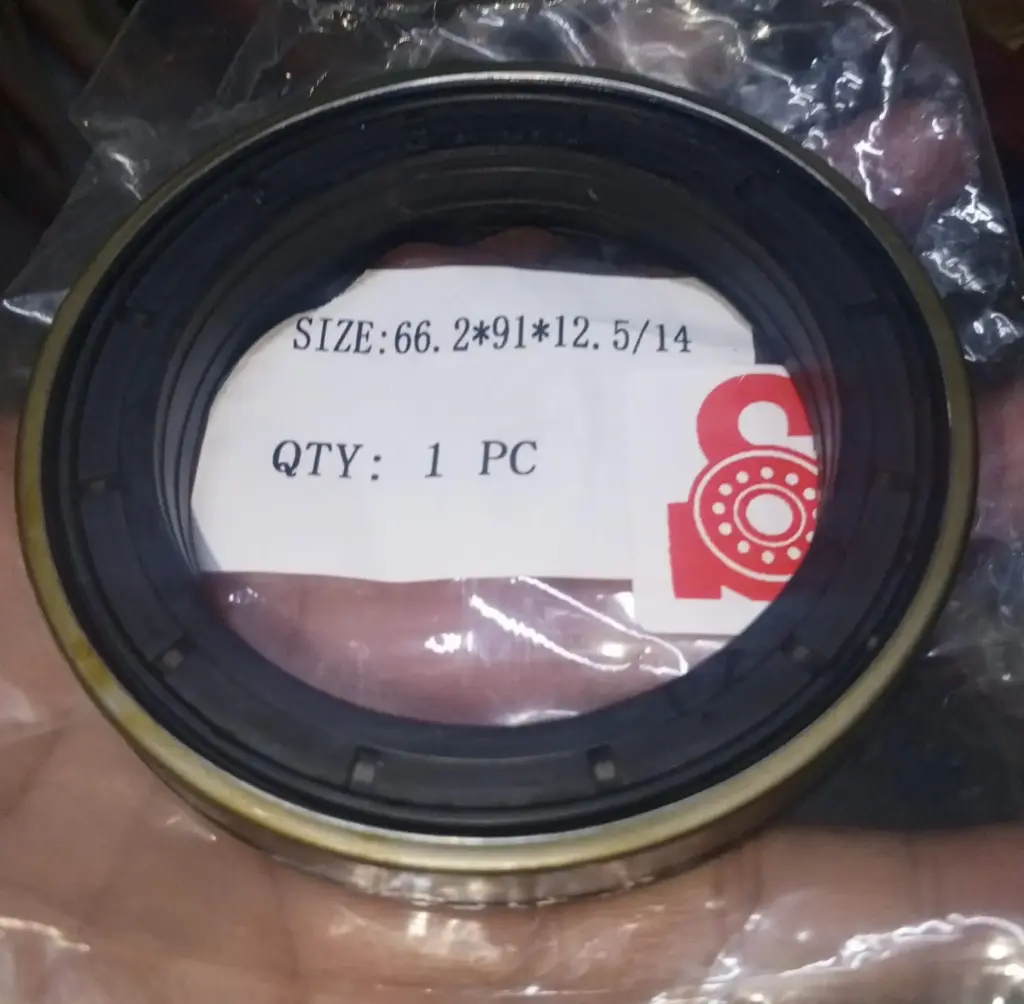 RETEN GIRATORIO 66.2-91-12.5/14 AL81843(JOHN DEERE) 12018907B(CORTECO)  	