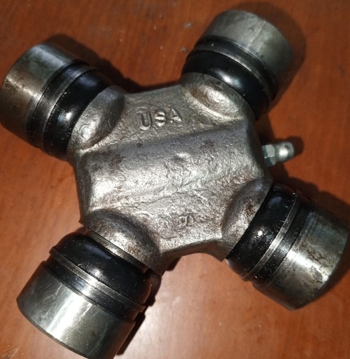 [X304UJT] CRUCETA CARDAN DADO 31.2-95-104D PP72  51301X UJ077 