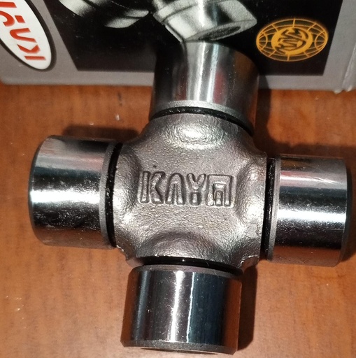 [XGUA1KAYM] CRUCETA CARDAN DADO 18-42,5-47F CRUCETA DIRECCION GUADAÑADORAS AGRICOLA ST1847